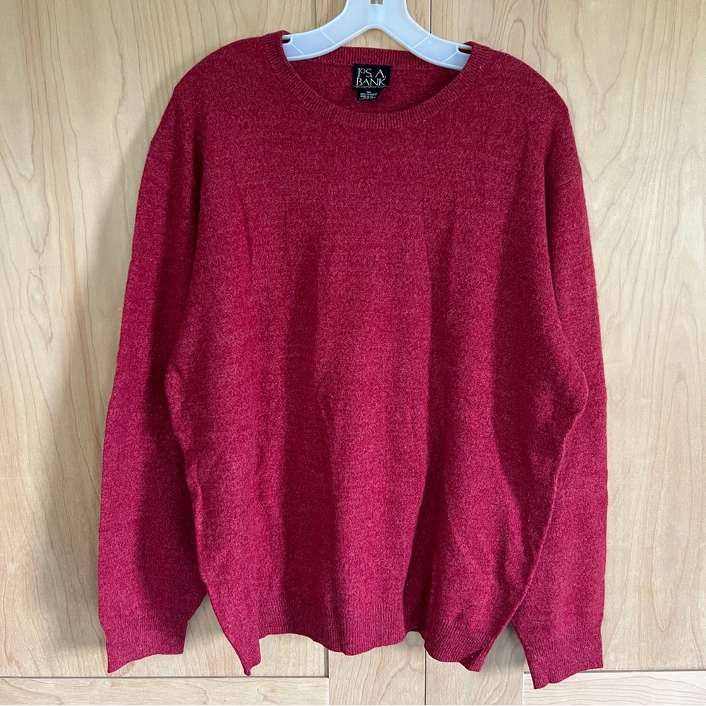 JoS.A.Banks cashmere sweater. Red . Size XL